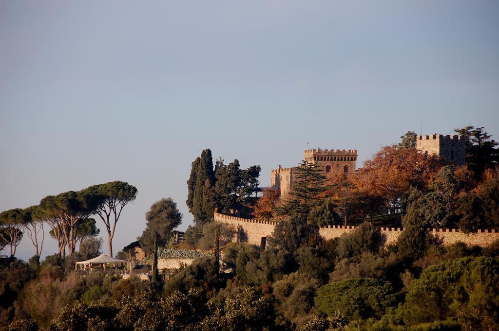 קסטנייטו קרדוצ'י Agriturismo Quattro Pini מראה חיצוני תמונה