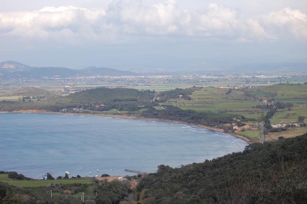 קסטנייטו קרדוצ'י Agriturismo Quattro Pini מראה חיצוני תמונה